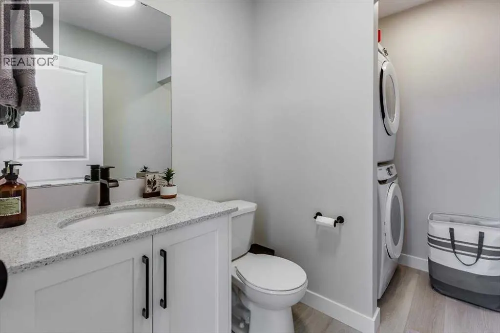 5601 Vista Trail
