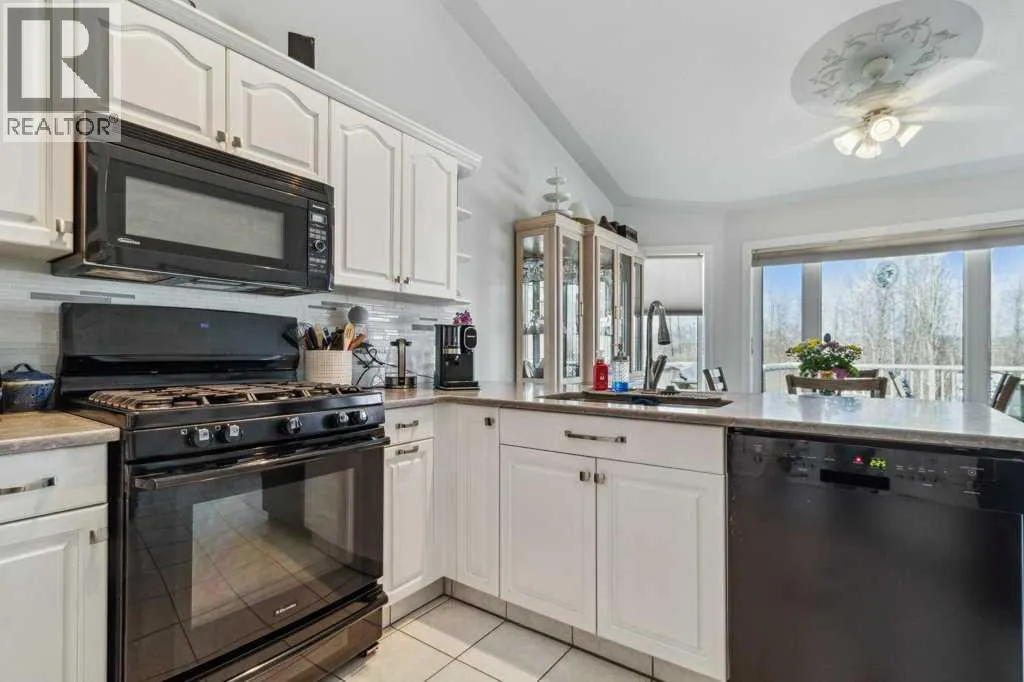 9 Fern Glade Crescent