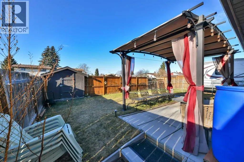 2 Greenham Drive