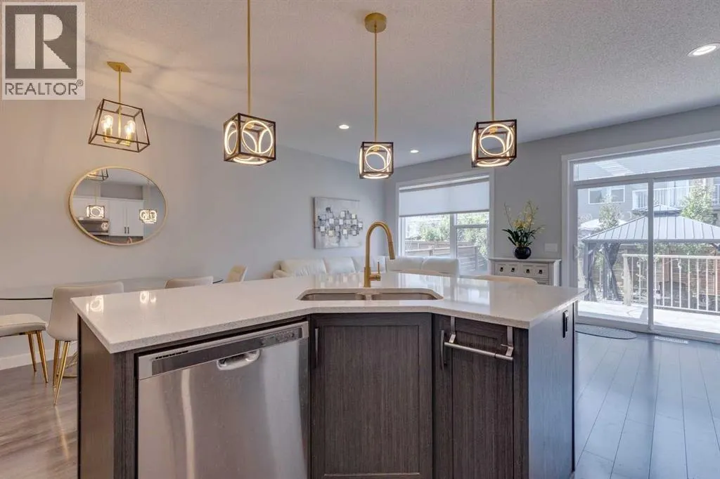 55 Sage Bluff Heights NW