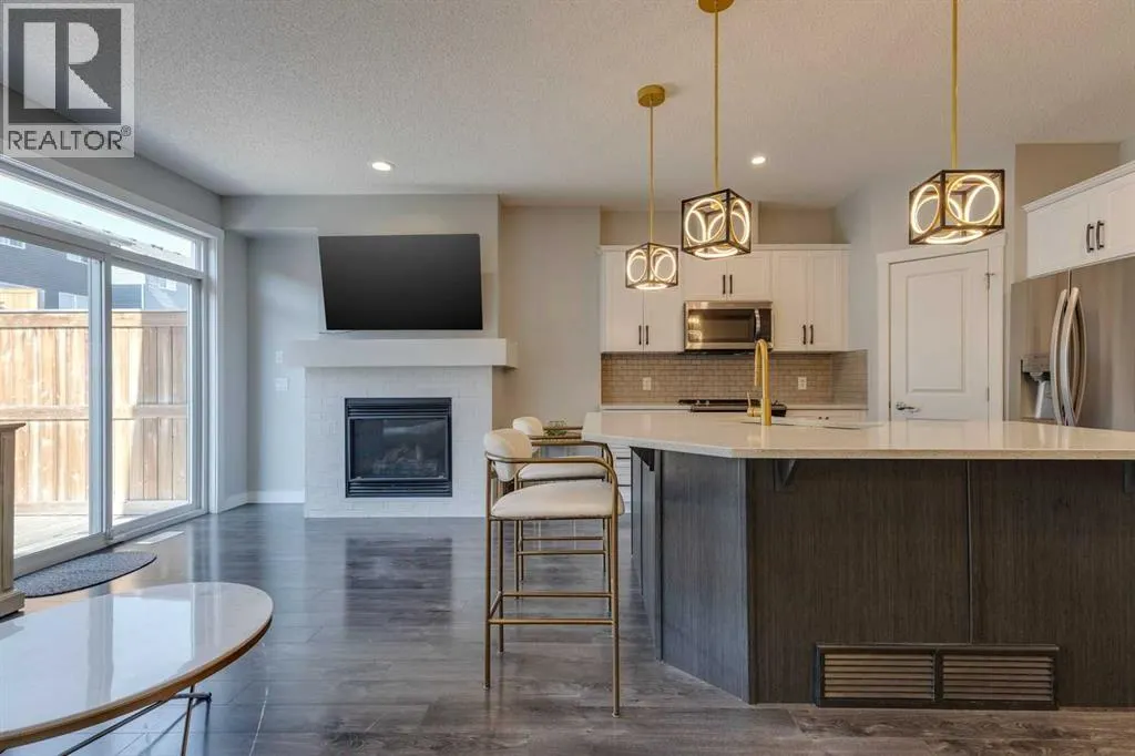 55 Sage Bluff Heights NW