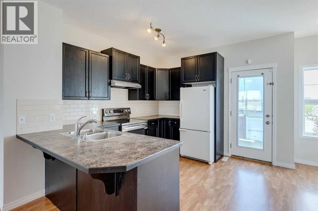 2701, 111 Tarawood Lane NE