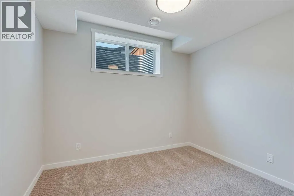 709 Marine Drive SE