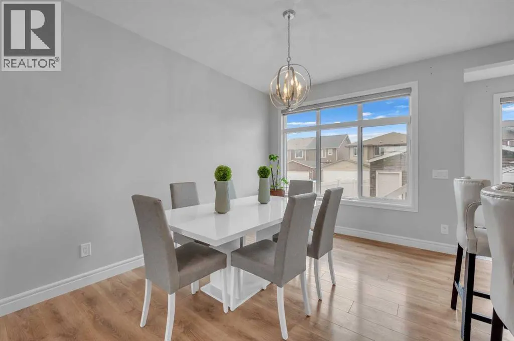 178 Savanna Park NE