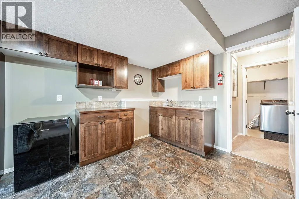 415 SUNRISE Hill