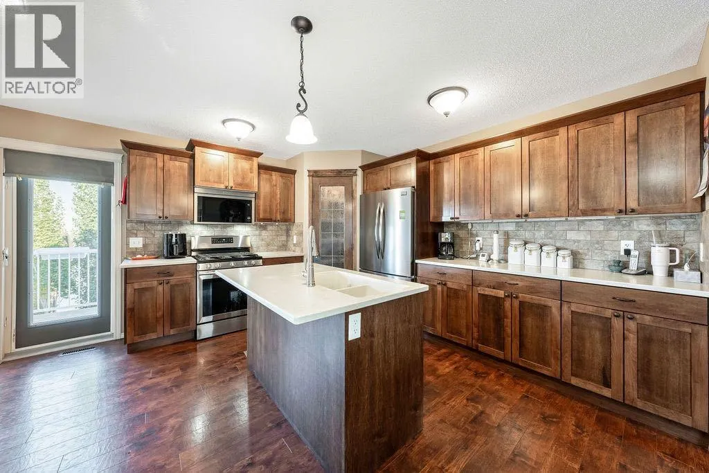 415 SUNRISE Hill