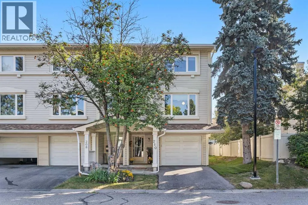 210 Queenston Heights SE