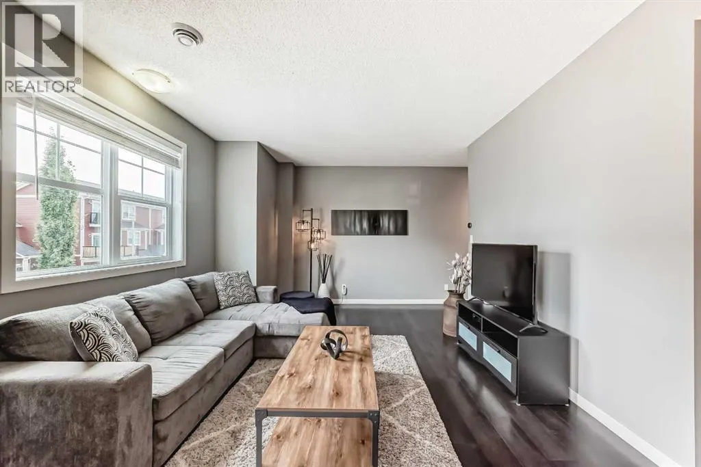 804, 881 Sage Valley Boulevard NW