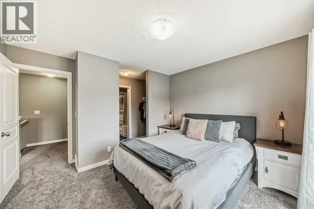 804, 881 Sage Valley Boulevard NW
