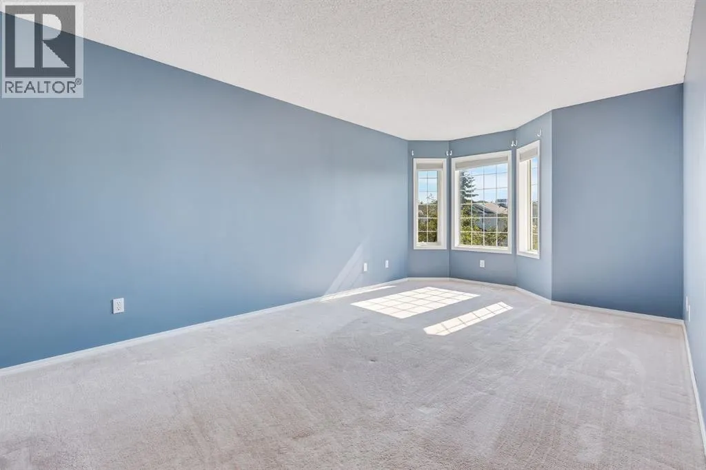 26 River Rock Crescent SE