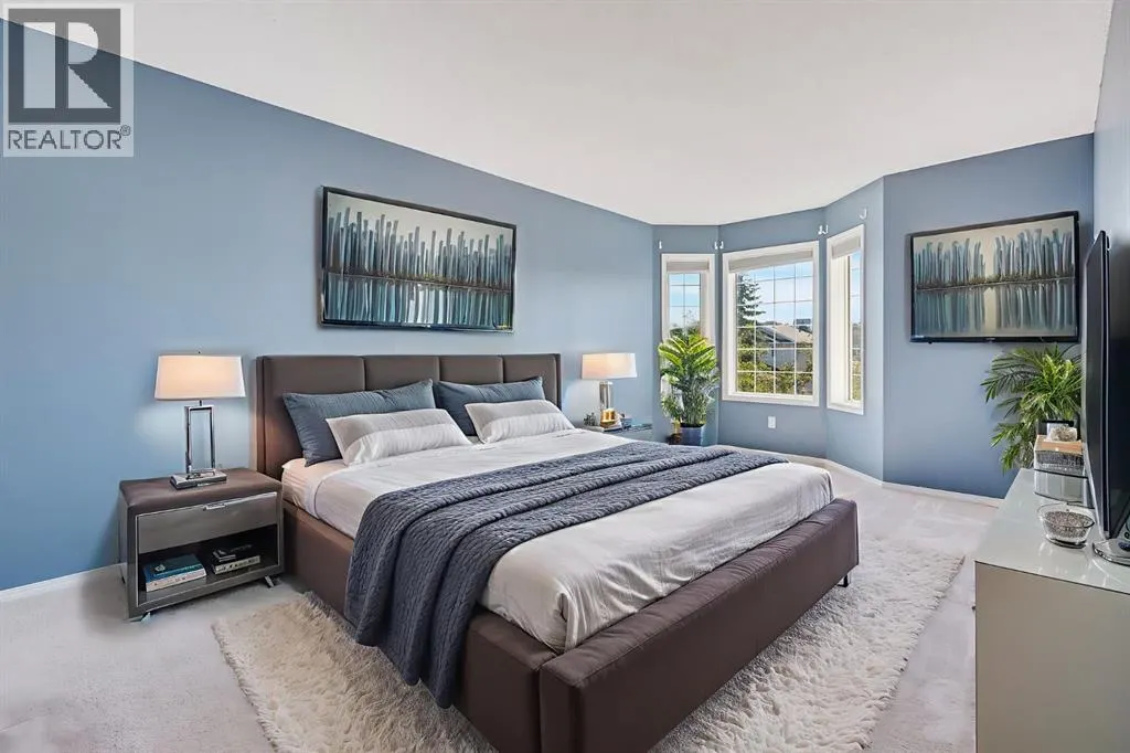 26 River Rock Crescent SE