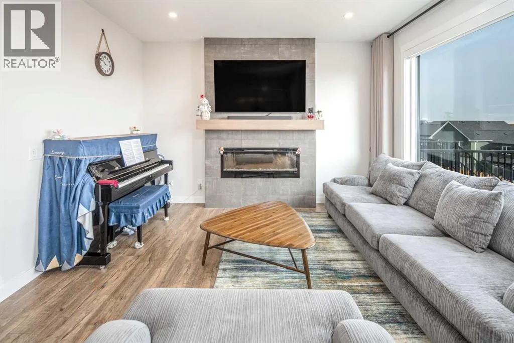 75 Calhoun Hill NE