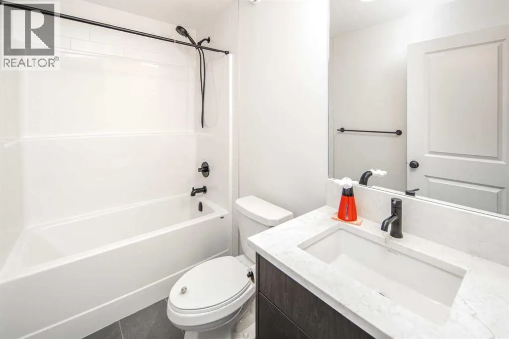 75 Calhoun Hill NE