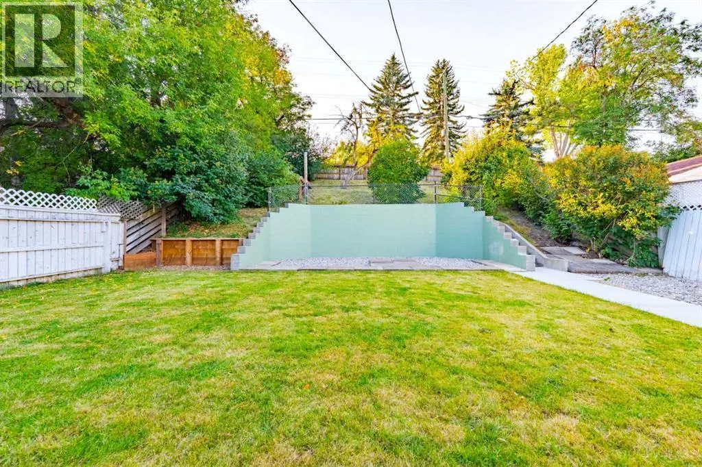 28 Henefer Road SW