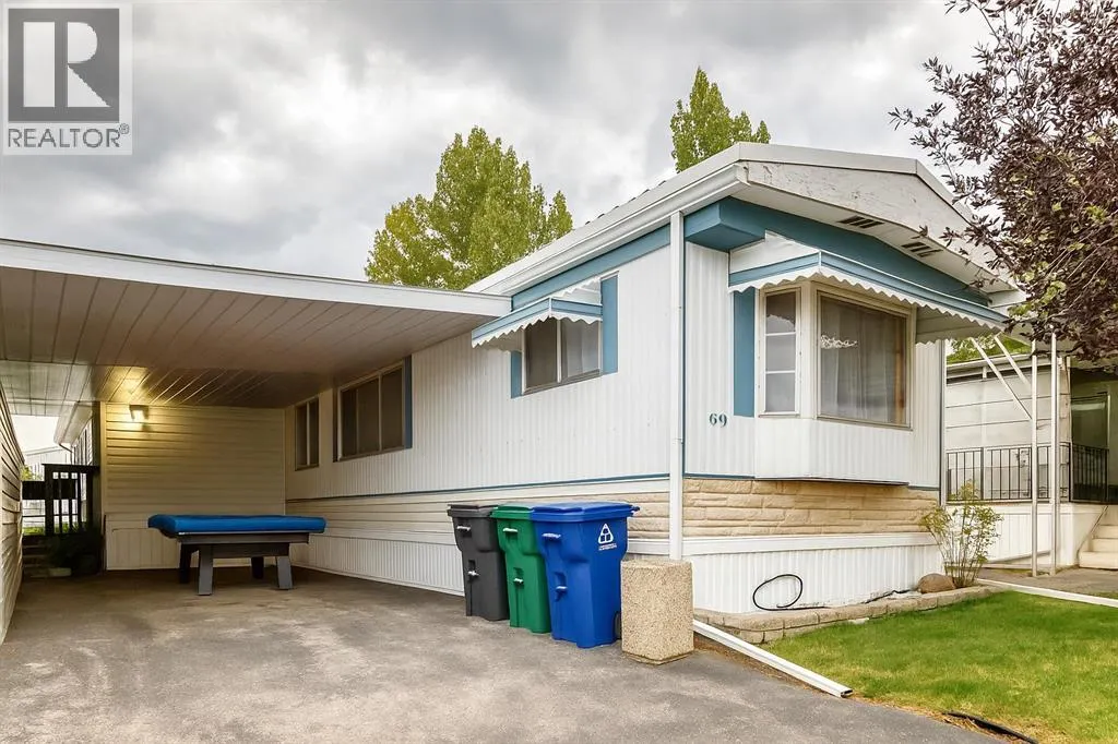 69, 99 Arbour Lake Road NW