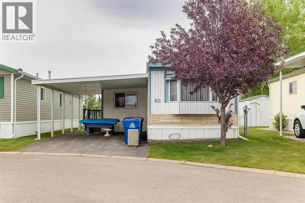 69, 99 Arbour Lake Road NW