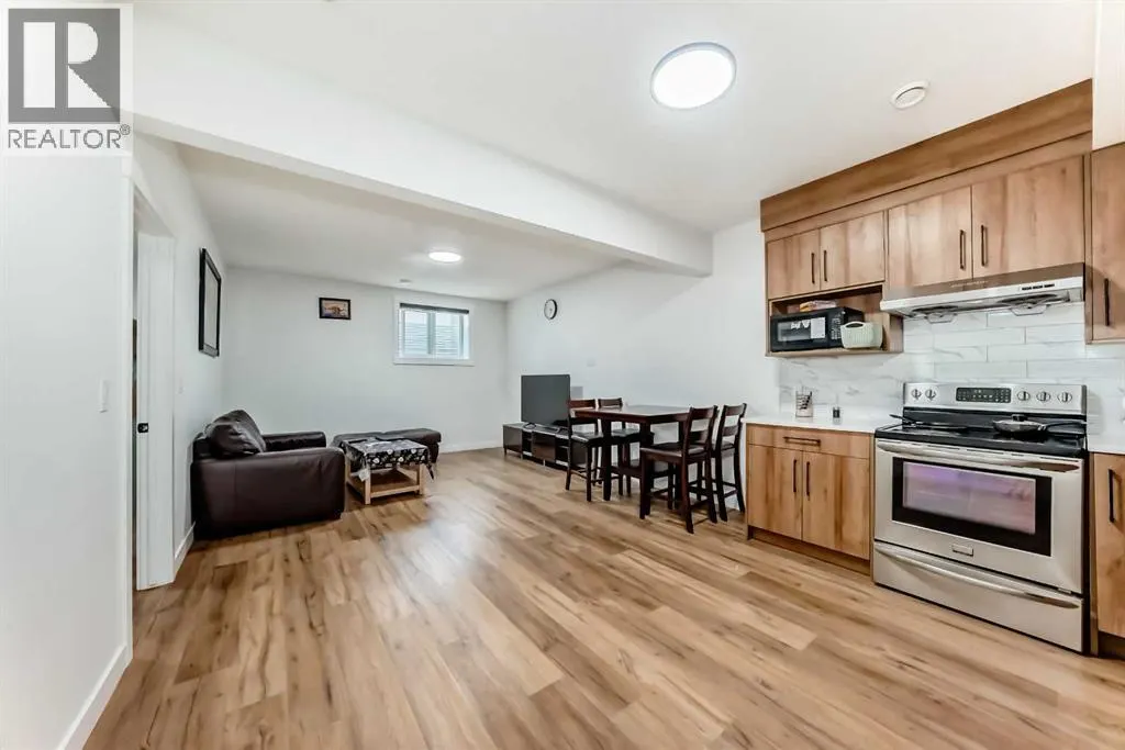 149 Baysprings Gardens