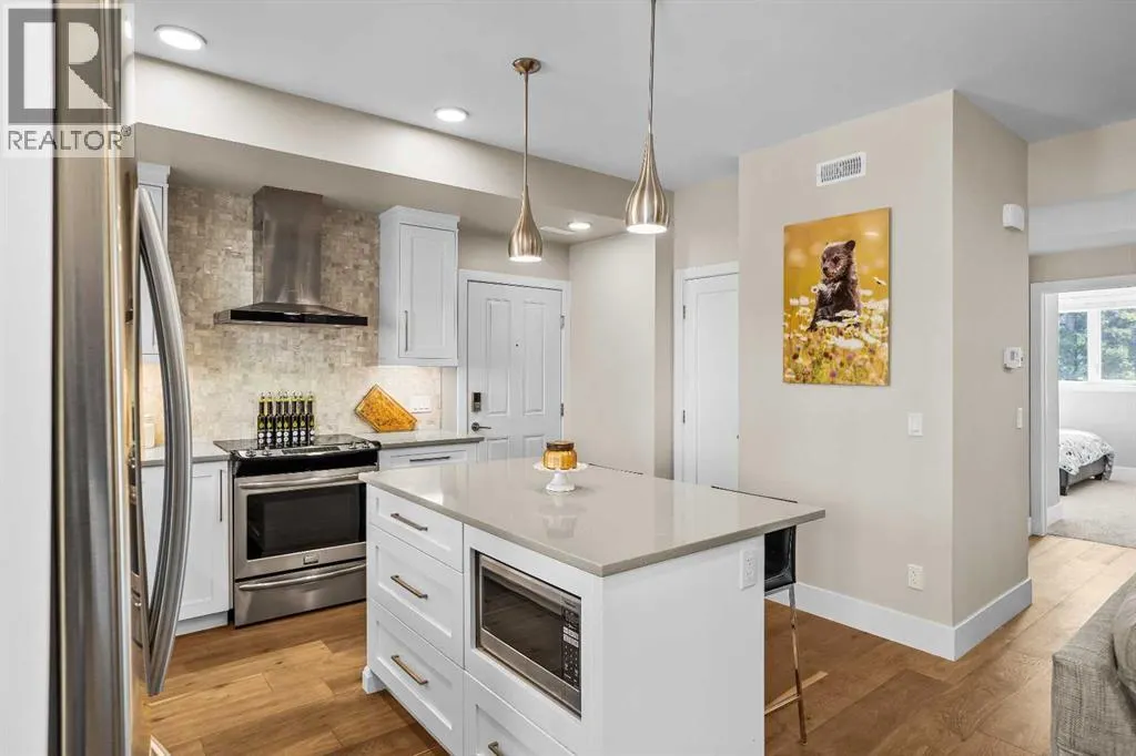 202H, 1101 Three Sisters Parkway