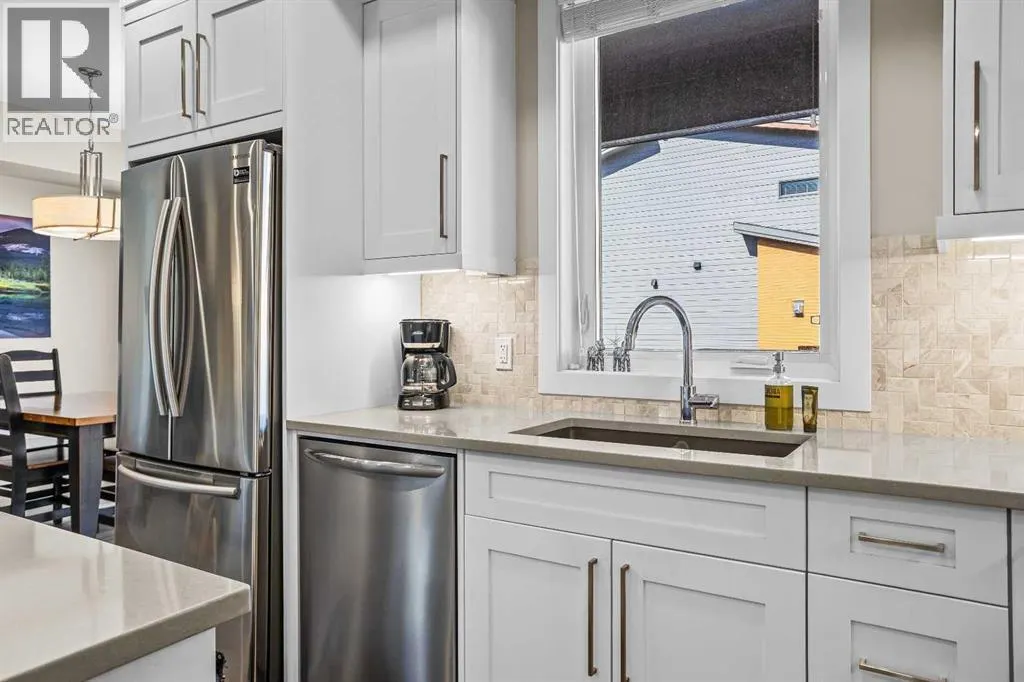 202H, 1101 Three Sisters Parkway