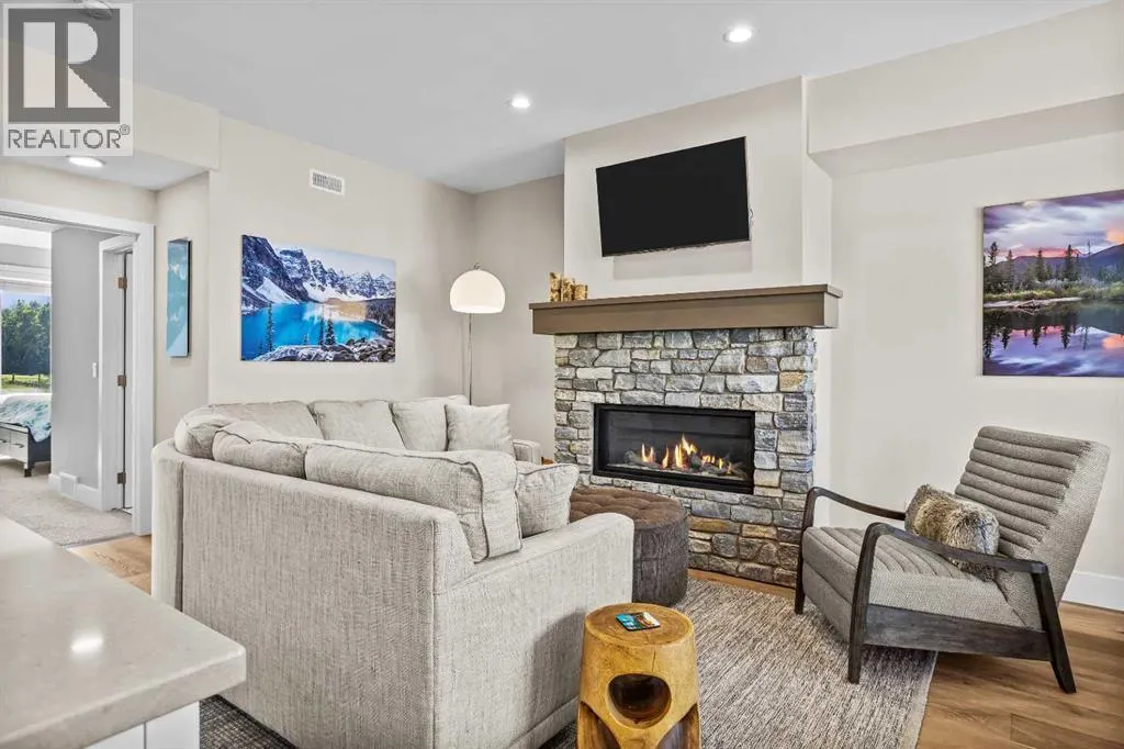 202H, 1101 Three Sisters Parkway