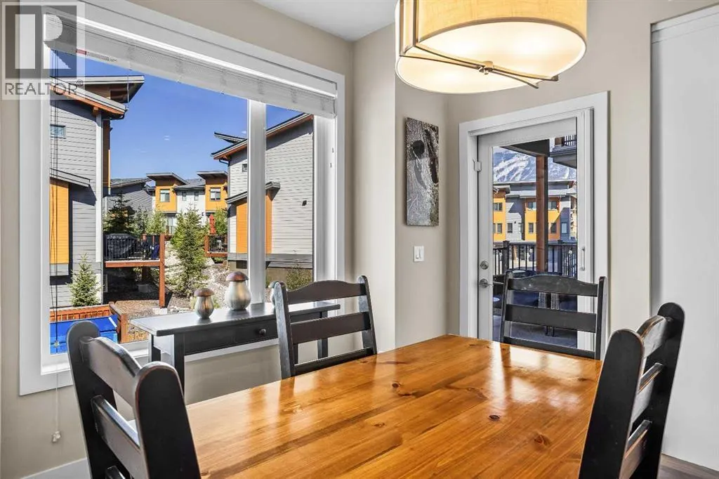 202H, 1101 Three Sisters Parkway
