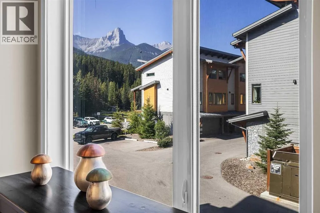 202H, 1101 Three Sisters Parkway