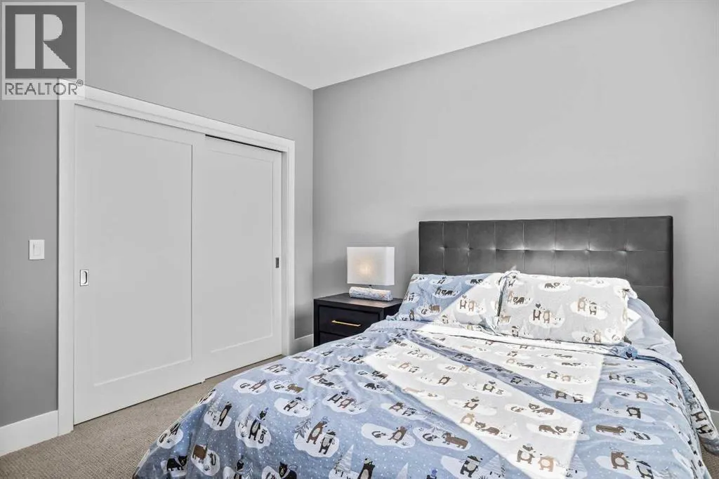 202H, 1101 Three Sisters Parkway