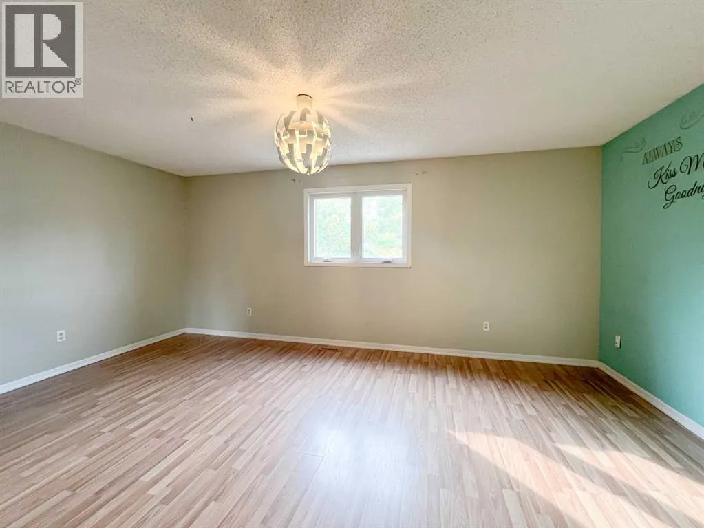 13 McKernan Road SE