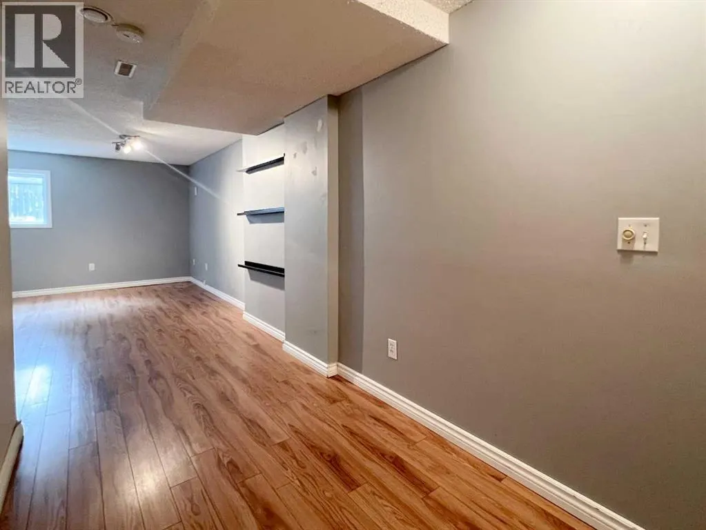 13 McKernan Road SE