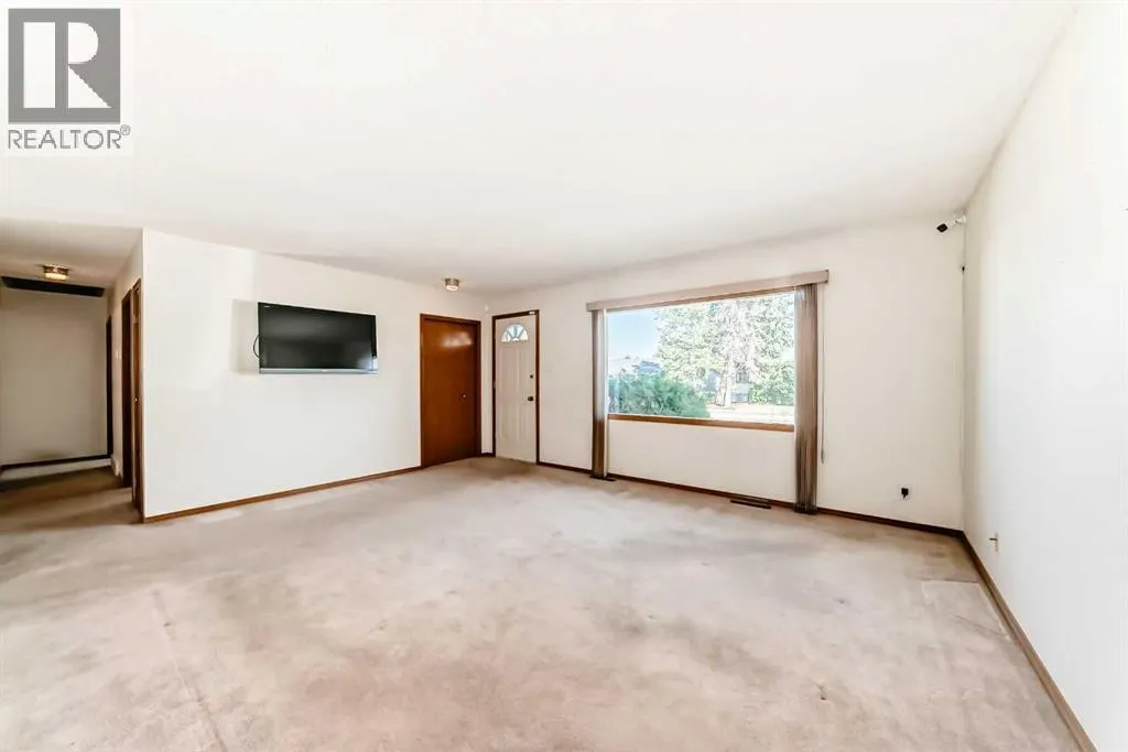 2017 44 Street SE