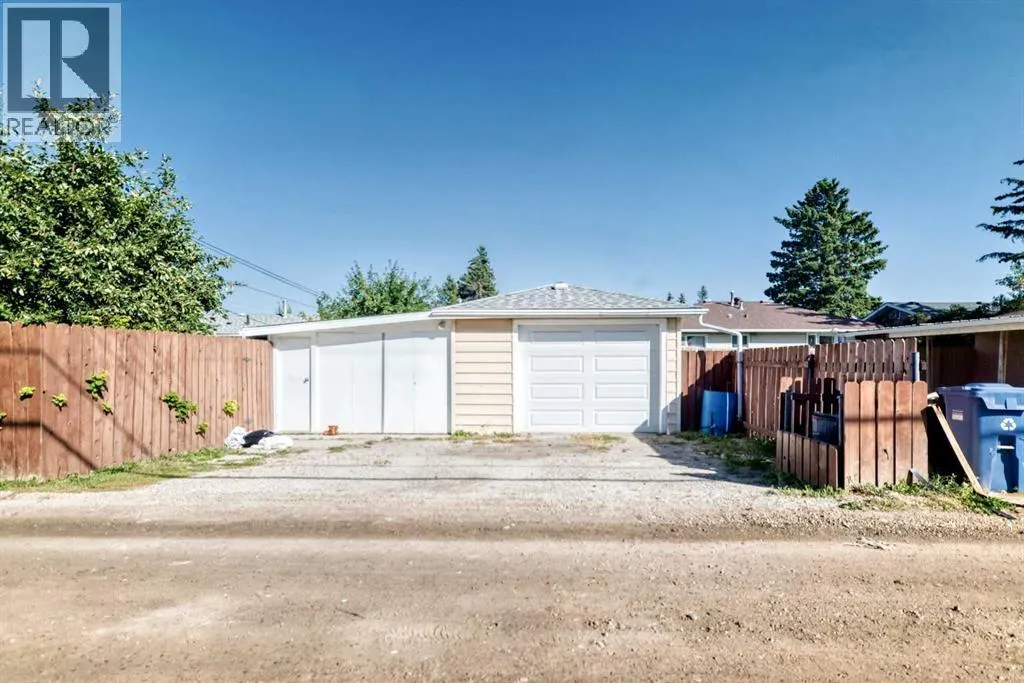 2017 44 Street SE