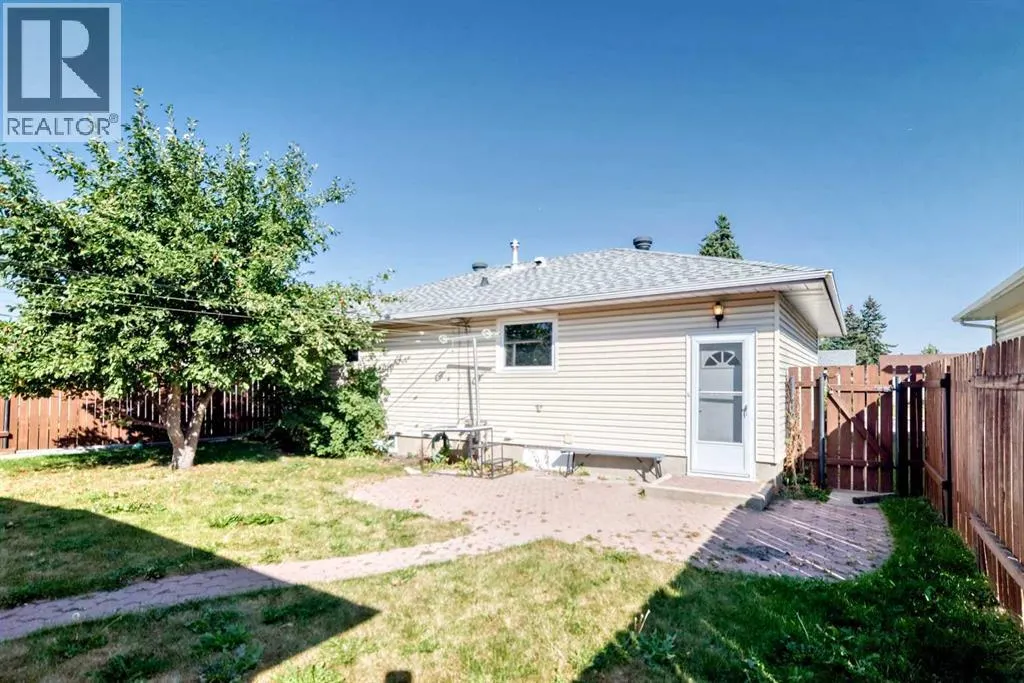 2017 44 Street SE