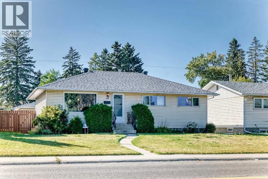 2017 44 Street SE