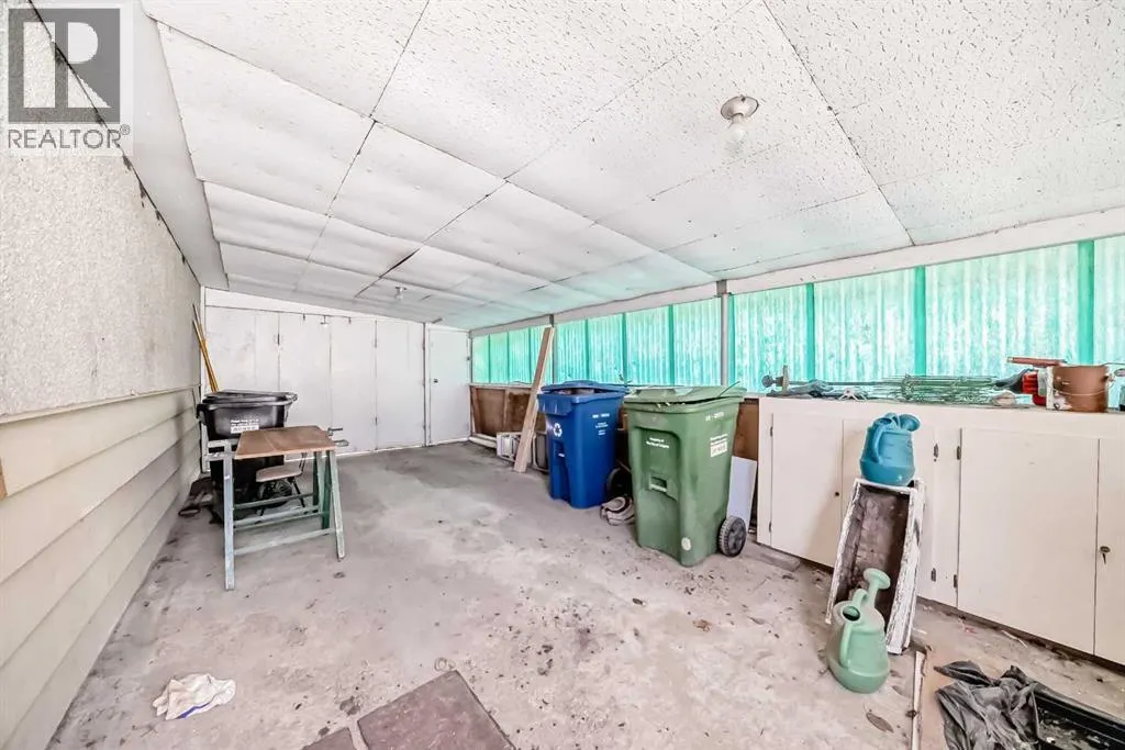 2017 44 Street SE