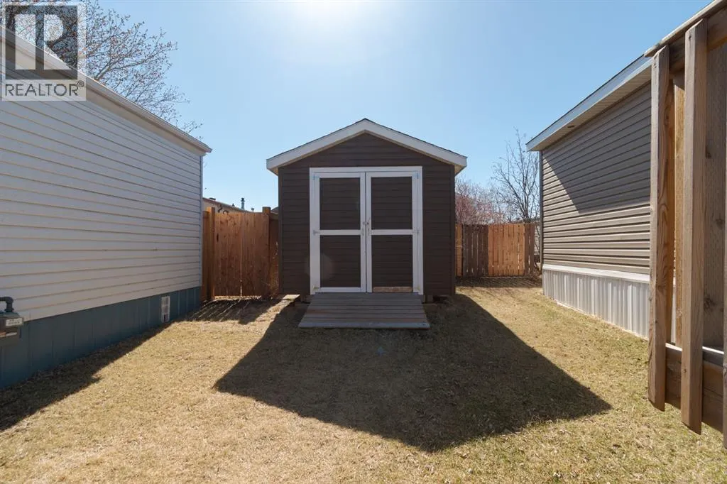 280 Clausen Crescent