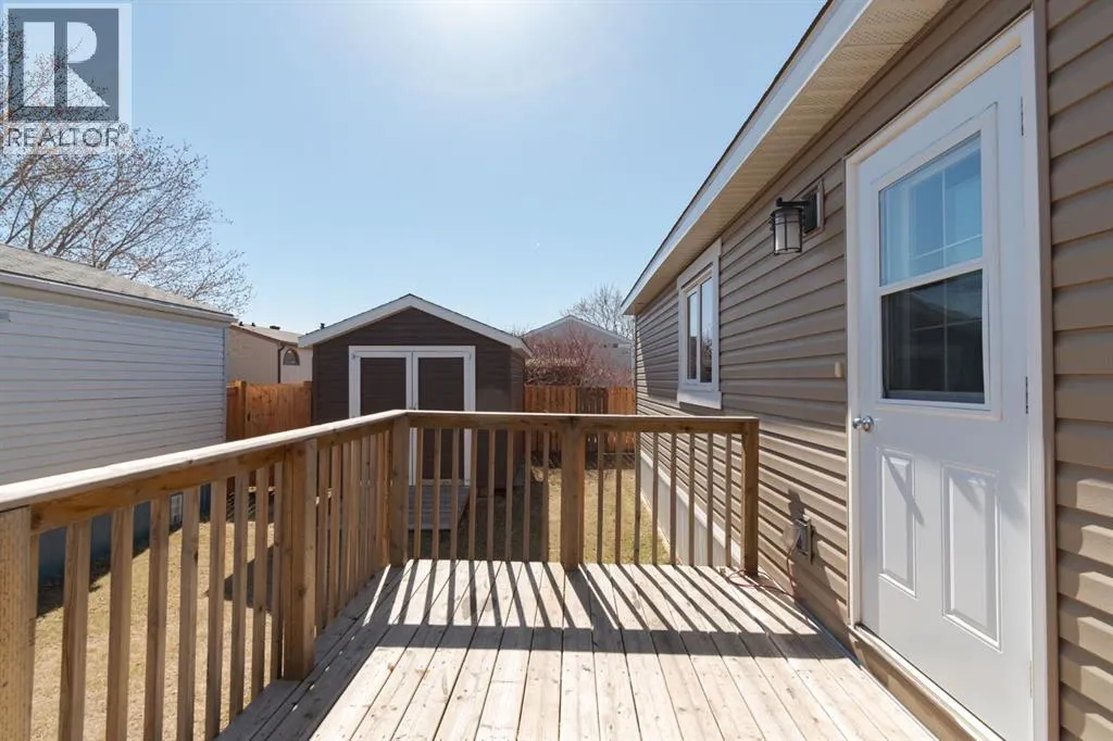 280 Clausen Crescent