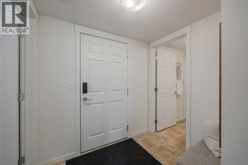 2202, 755 Copperpond Boulevard SE