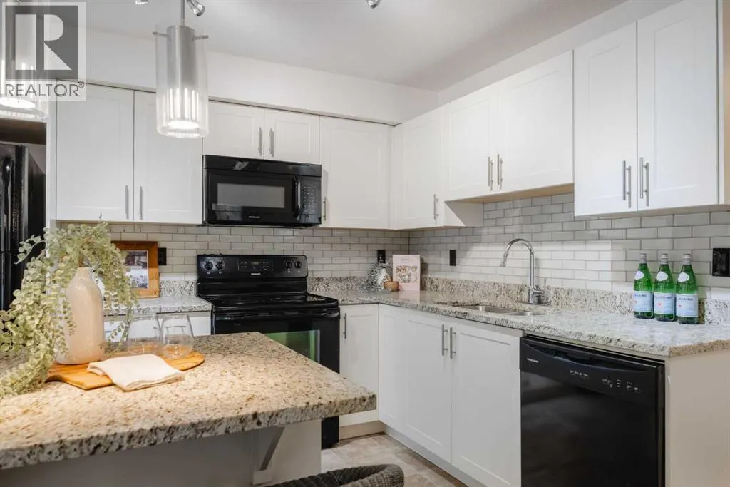 2202, 755 Copperpond Boulevard SE