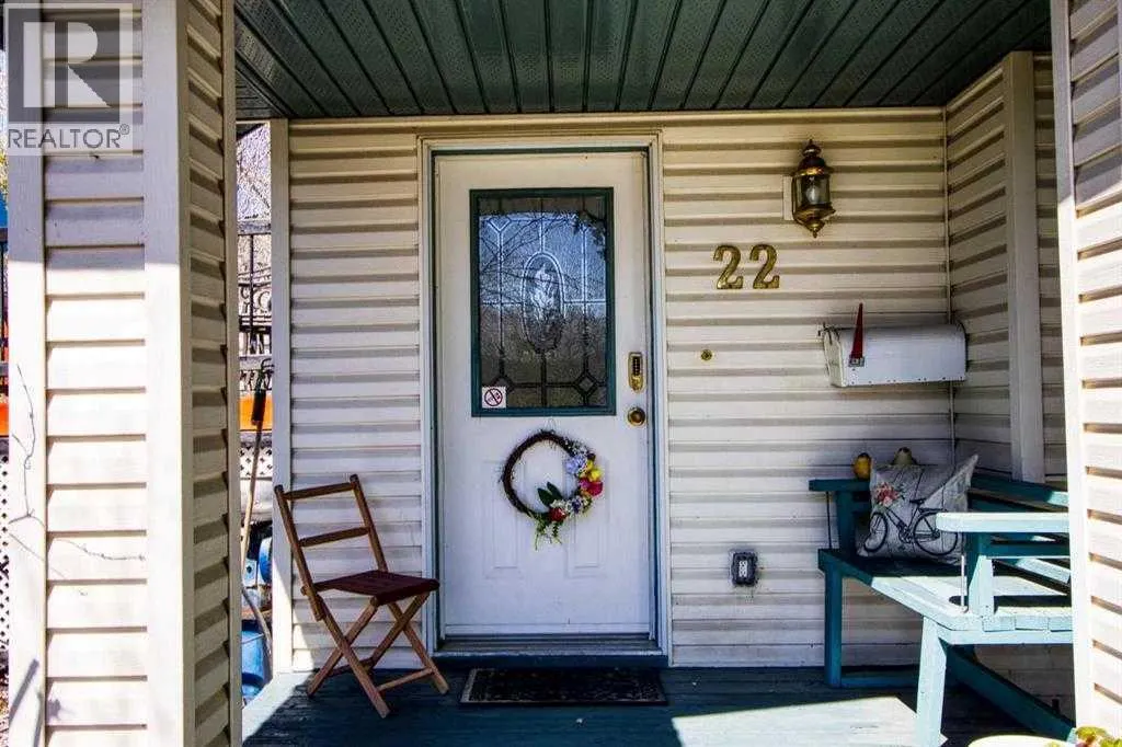 22 Greenview Crescent