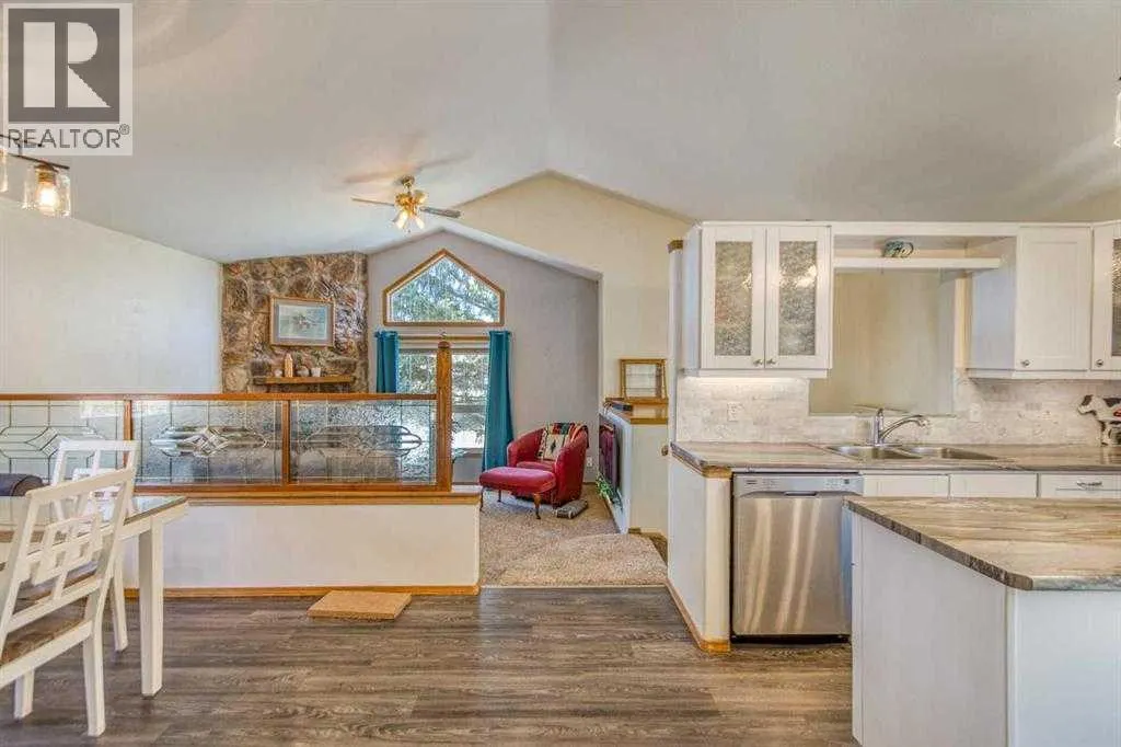 22 Greenview Crescent