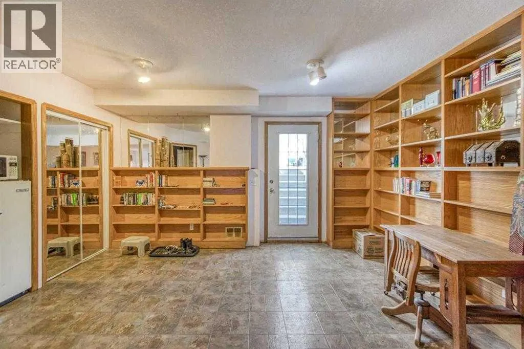 22 Greenview Crescent