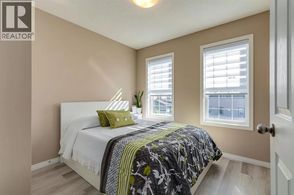 87 Mahogany Grove SE
