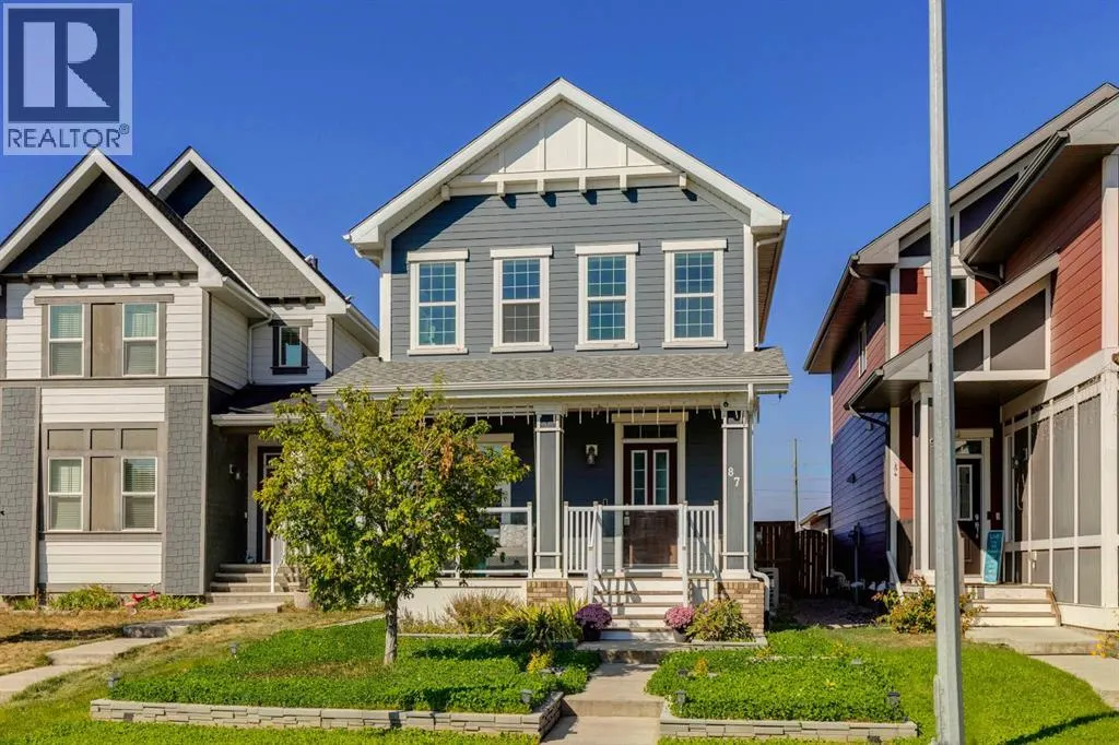 87 Mahogany Grove SE