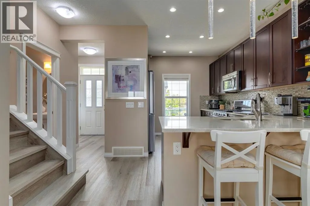 87 Mahogany Grove SE