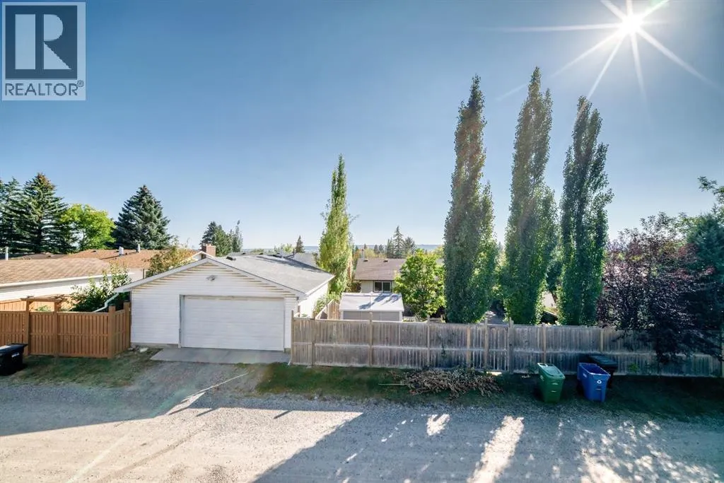 132 Silver Ridge Rise NW