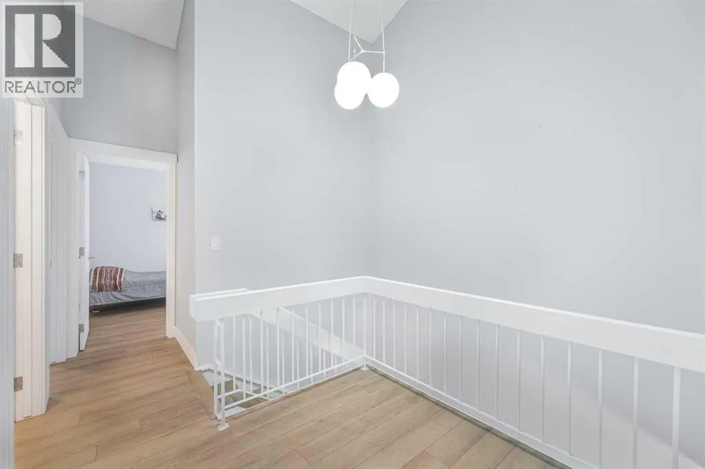 352 Brae Glen Road SW