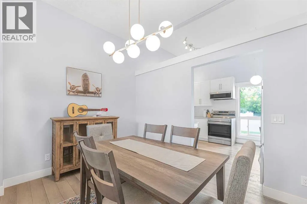352 Brae Glen Road SW