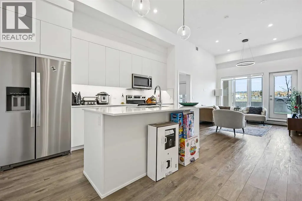 3121, 60 Skyview Ranch Road NE