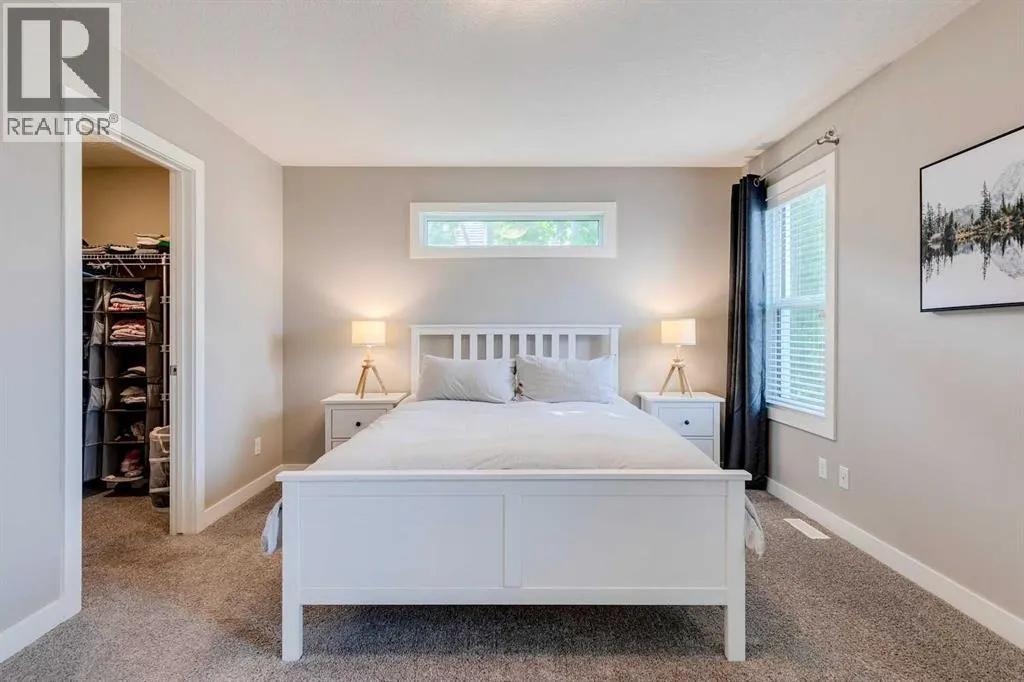 22 Drake Landing Boulevard