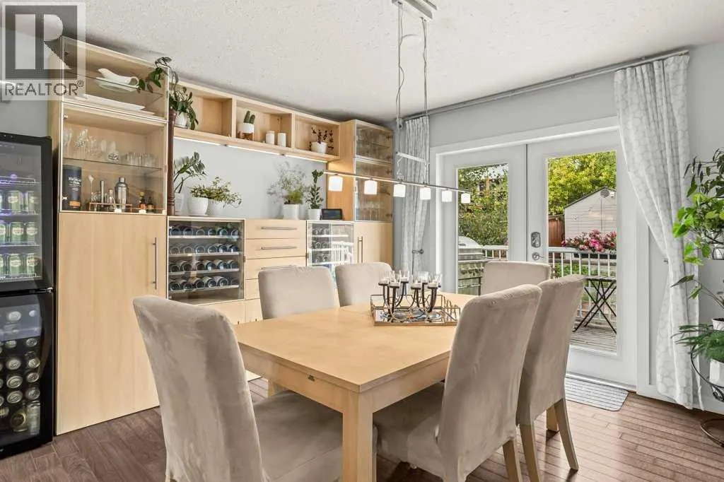 319 Hoodoo Crescent